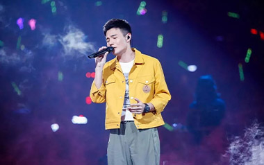 脱胎换骨吉他谱_李荣浩_C调简单版弹唱六线谱_高清图片谱