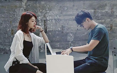 约会在星期天晚上吉他谱_莫非定律_G调原版弹唱谱_高清六线谱