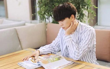 现在的她吉他谱_刘大壮_C调原版弹唱六线谱_高清图片谱