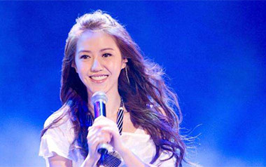 爱要坦荡荡吉他谱_萧潇_D调原版弹唱六线谱_高清图片谱