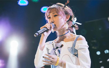 你的酒馆对我打了烊吉他谱_陈雪凝_C调弹唱六线谱_高清图片谱