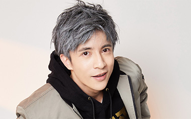 银河少年吉他谱_薛之谦/王啸坤_G调原版弹唱谱_高清六线谱