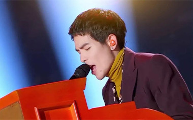 王妃吉他谱_萧敬腾_A调原版弹唱六线谱_高清图片谱