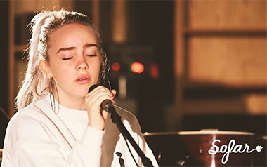 Six Feet Under吉他谱_Billie Eilish_D调原版弹唱谱_高清六线谱