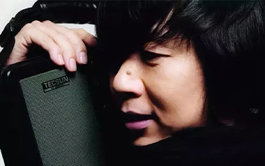 恋恋风尘吉他谱_老狼_E调原版六线谱_弹唱教学视频