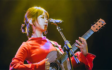 借我吉他谱_谢春花_G调原版弹唱六线谱_高清图片谱