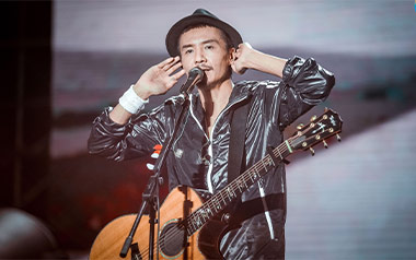 平凡之路指弹吉他谱_朴树_原版指弹六线谱_吉他独奏谱