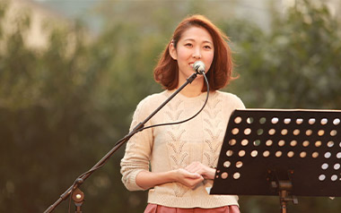 亲密爱人吉他谱_王若琳_G调原版弹唱六线谱_高清图片谱