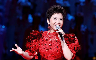 春天的故事吉他谱_董文华_G调原版弹唱六线谱_高清图片谱