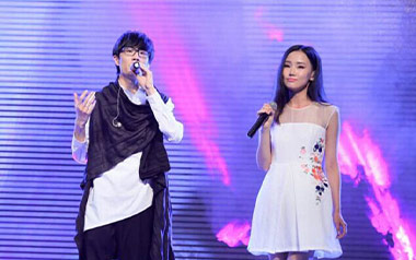 惊鸿一面吉他谱_许嵩/黄龄_C调原版六线谱_弹唱教学视频