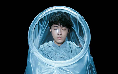 太空吉他谱_吴青峰_C调原版弹唱六线谱_高清图片谱