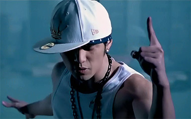 给我一首歌的时间吉他谱_周杰伦_G调六线谱_弹唱教学视频