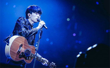 南方姑娘吉他谱_赵雷_D调原版弹唱六线谱_高清图片谱