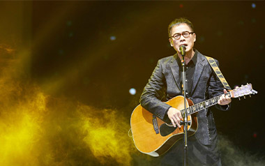 童年吉他谱_罗大佑_C调切音扫弦版弹唱六线谱_高清图片谱