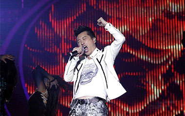 情非得已吉他谱_庾澄庆_G调拍弦版六线谱_弹唱教学视频