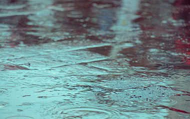 下雨天吉他谱_南拳妈妈_C调简单版弹唱六线谱_高清图片谱