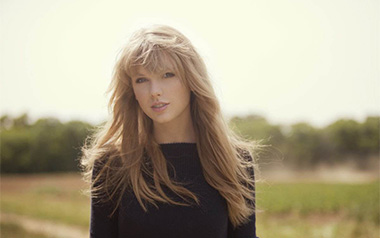 Love Story吉他谱_Taylor Swift_C调扫弦版弹唱谱_高清六线谱