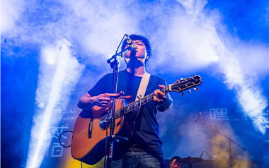 玫瑰吉他谱_贰佰_C调原版弹唱六线谱_玫瑰高清图片谱