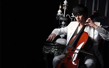 雨下一整晚吉他谱_周杰伦_A调原版六线谱_弹唱教学视频