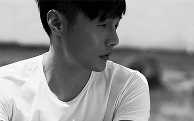 麻雀吉他谱_李荣浩_C调指法扫弦版弹唱六线谱_高清图片谱