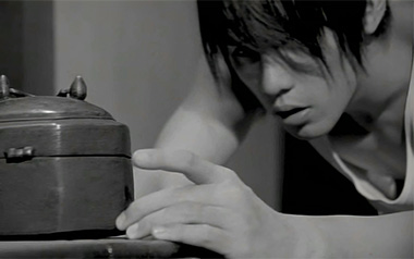 半岛铁盒吉他谱_周杰伦_D调原版六线谱_弹唱视频示范