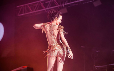 爱吉他谱_莫文蔚_《爱》C调原版弹唱六线谱_高清图片谱