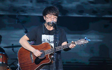 狗日的青春吉他谱_贰佰_G调原版弹唱六线谱_高清图片谱