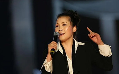 干杯朋友吉他谱_田震_D调拍弦版弹唱六线谱_高清图片谱