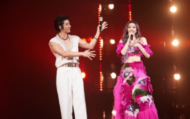 另一个天堂吉他谱_张靓颖/王力宏_C调原版弹唱谱_高清六线谱