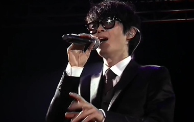 爱爱爱吉他谱_方大同_G调原版弹唱六线谱_高清图片谱