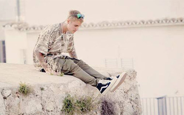 Love Yourself吉他谱_Justin Bieber_C调弹唱谱_高清六线谱