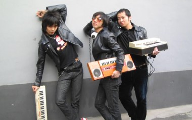 你要跳舞吗吉他谱_新裤子_C调弹唱六线谱_高清图片谱