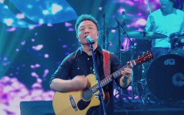 我们吉他谱_许巍_C调扫弦版弹唱六线谱_高清图片谱