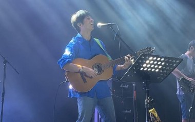 大海啊故乡吉他谱_钟立风_D调弹唱六线谱_高清图片谱