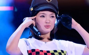 爱要坦荡荡吉他谱_丁丁_C调简单版弹唱六线谱_高清图片谱
