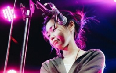 出山吉他谱_花粥_E调拍弦版弹唱六线谱_高清图片谱