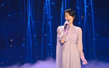 明月几时有吉他谱_王菲_C调弹唱六线谱_高清图片谱