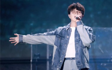 城市傍晚吉他谱_毛不易_C调原版弹唱六线谱_高清图片谱