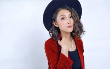 爱河吉他谱_蒋雪儿_C调原版弹唱六线谱_高清图片谱