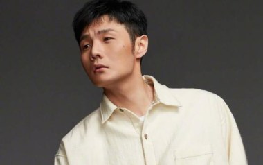贫穷或富有吉他谱_李荣浩_C调扫弦版弹唱六线谱_高清图片谱