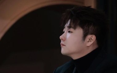 爱不得忘不舍吉他谱_白小白_C调扫弦版弹唱六线谱_高清图片谱