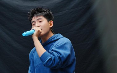 也许相爱有时候吉他谱_焦迈奇_C调弹唱六线谱_高清图片谱