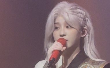 单向镜面吉他谱_王晓佳_C调原版弹唱六线谱_高清图片谱