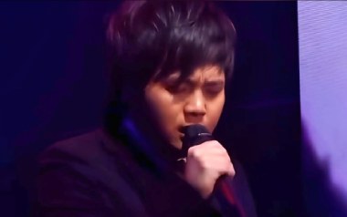 我不后悔吉他谱_郑源_G调原版弹唱六线谱_高清图片谱