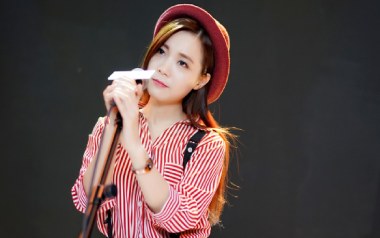 开心四季吉他谱_亮声OPEN_C调原版弹唱六线谱_高清图片谱