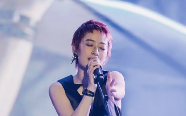 有可能的夜晚吉他谱_曾轶可_G调六线谱_弹唱示范视频