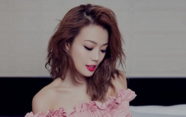 习惯失恋吉他谱_容祖儿_A调原版弹唱六线谱_高清图片谱