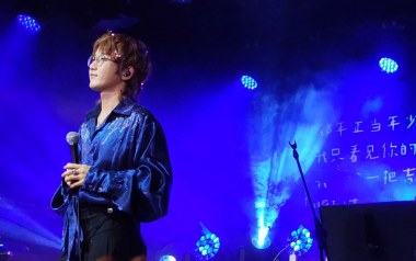 年少的你吉他谱_钟易轩_G调原版六线谱_弹唱教学视频