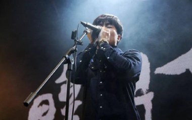 雪花膏吉他谱_枯木逢春_C调扫弦版弹唱六线谱_高清图片谱