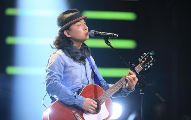 一把破吉他1999吉他谱_赵照_C调拍弦版弹唱谱_高清六线谱